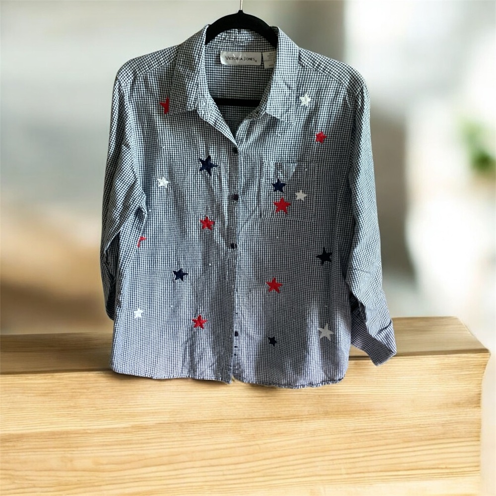 Vintage embroidered Victoria Jones blouse‎